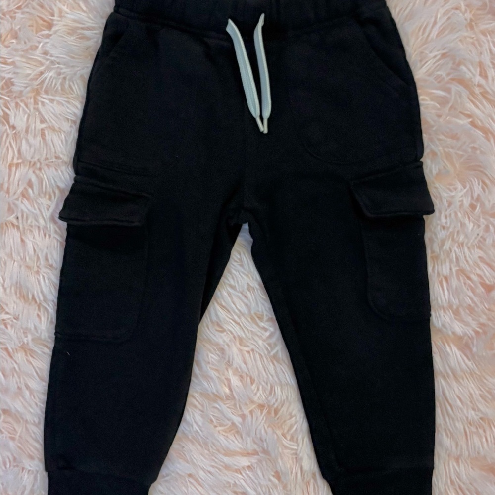 Old Navy Black Kids Cargo Joggers